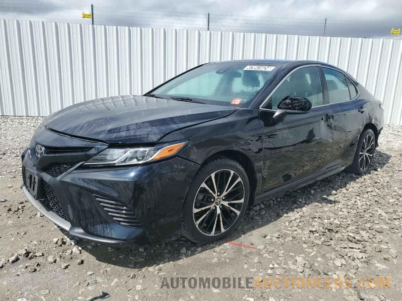 4T1B11HK5KU726400 TOYOTA CAMRY 2019