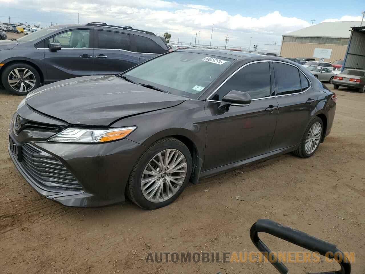 4T1B11HK5KU727403 TOYOTA CAMRY 2019