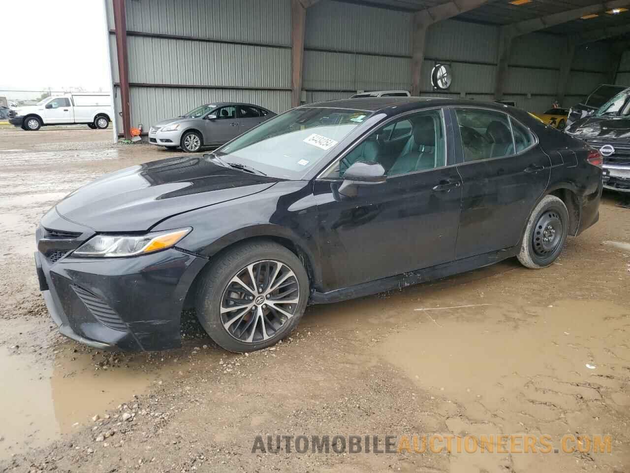 4T1B11HK5KU732584 TOYOTA CAMRY 2019