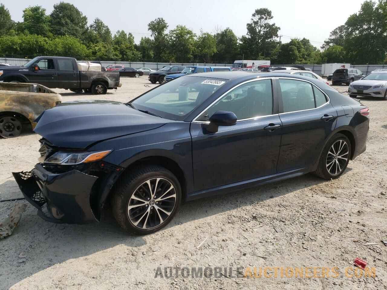 4T1B11HK5KU732830 TOYOTA CAMRY 2019