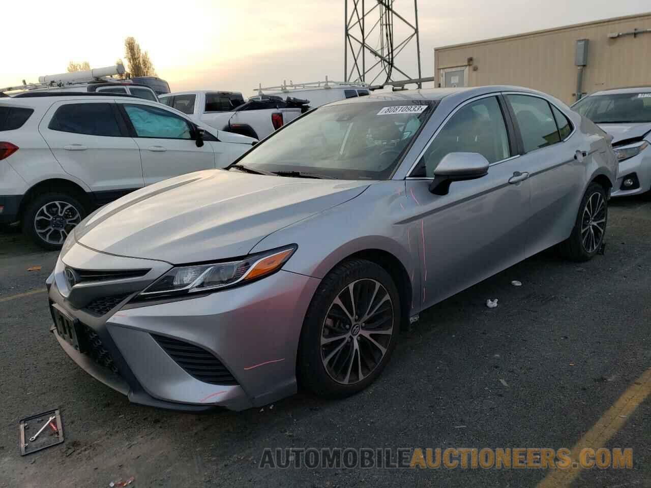 4T1B11HK5KU733153 TOYOTA CAMRY 2019