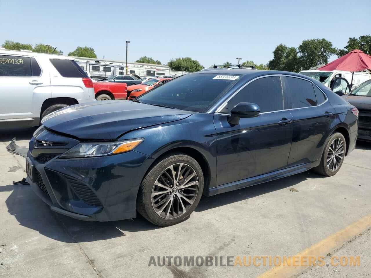 4T1B11HK5KU733993 TOYOTA CAMRY 2019