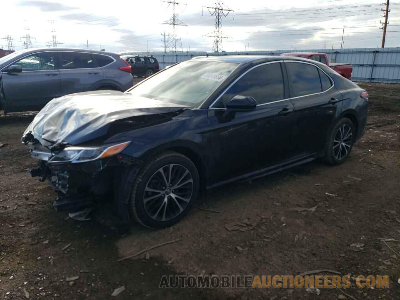 4T1B11HK5KU737719 TOYOTA CAMRY 2019