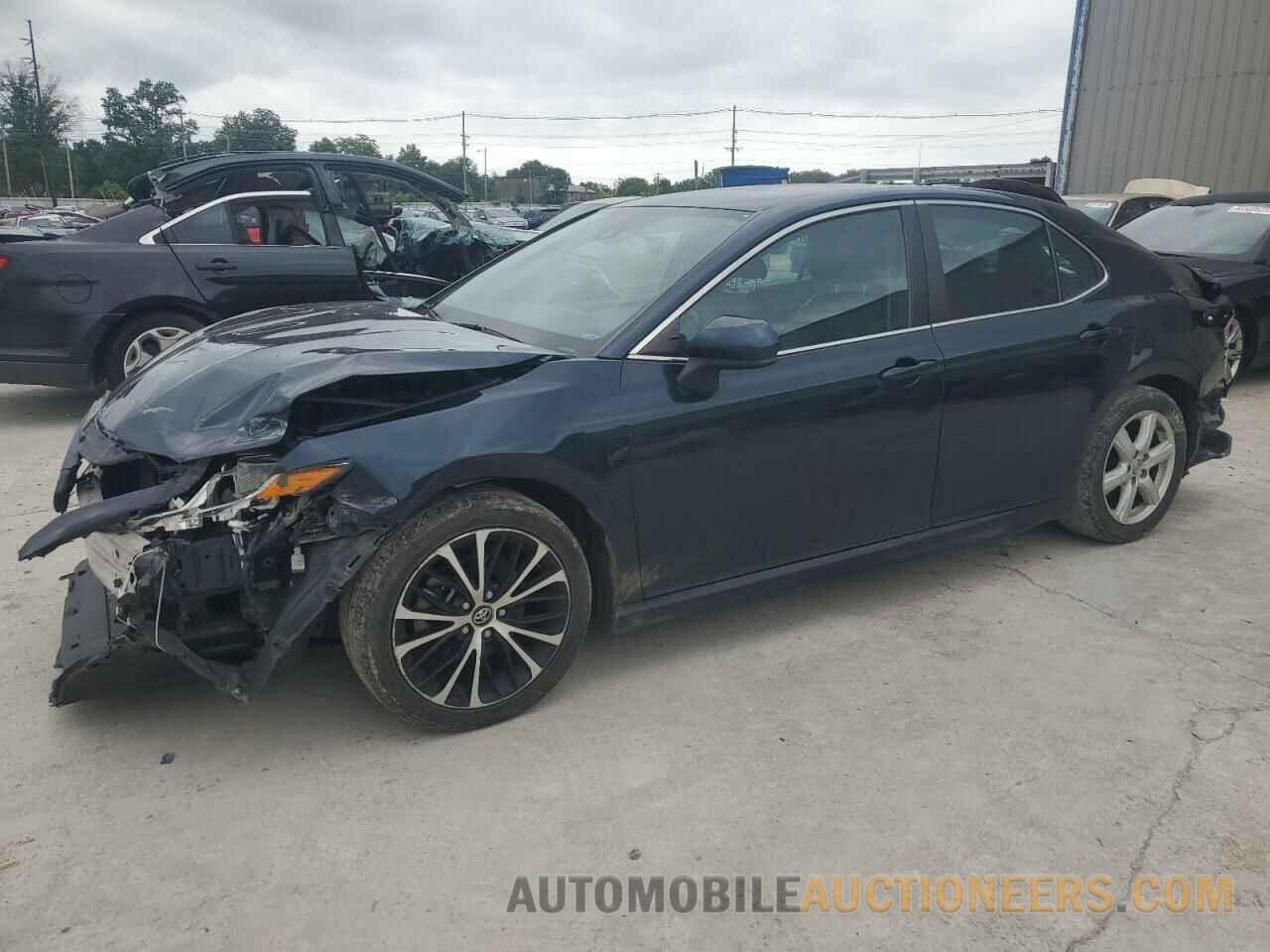 4T1B11HK5KU737963 TOYOTA CAMRY 2019