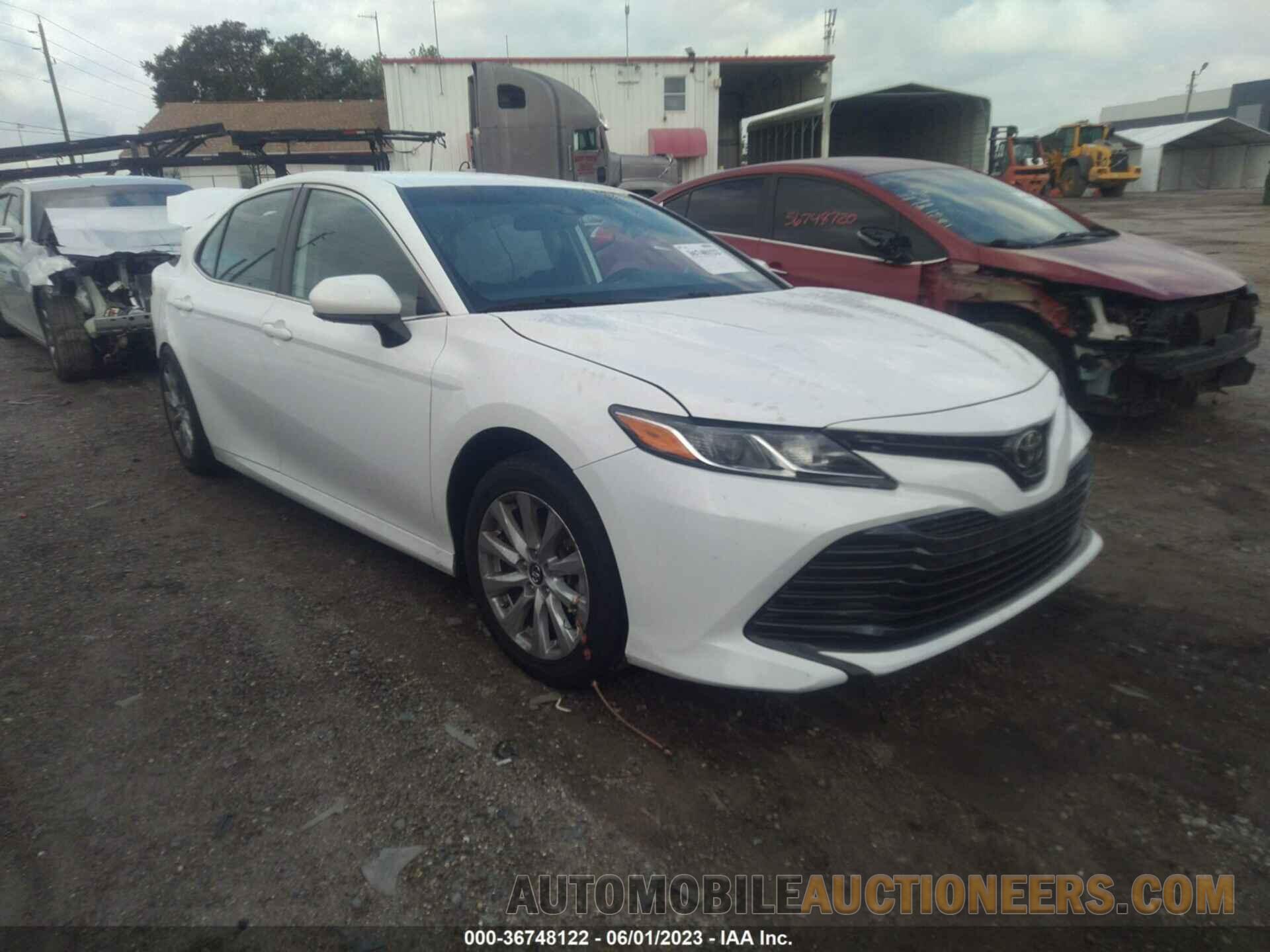 4T1B11HK5KU739468 TOYOTA CAMRY 2019