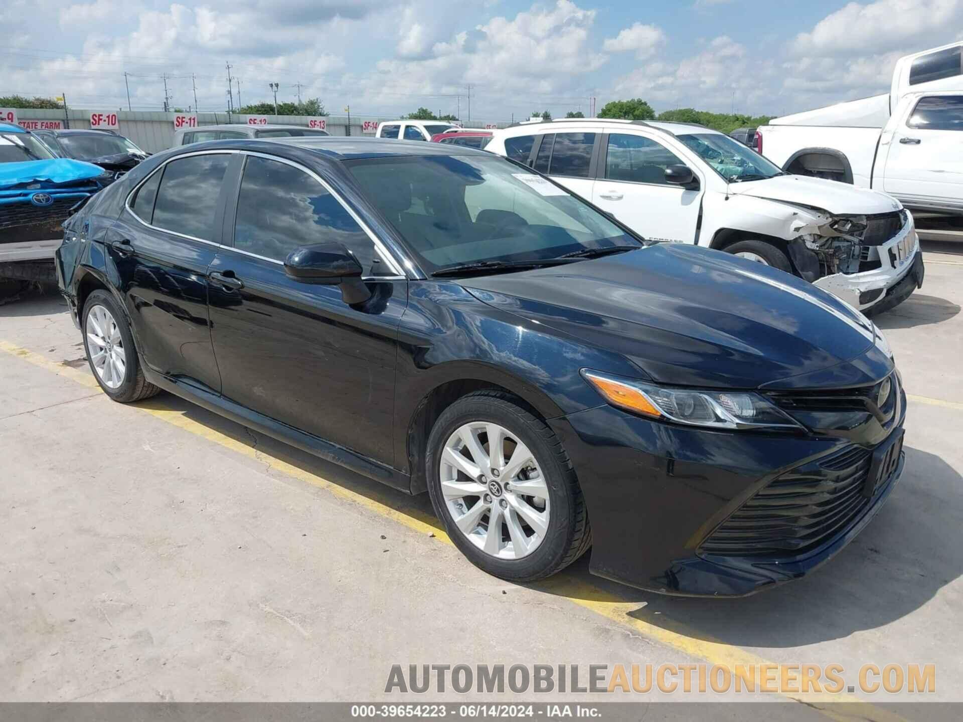 4T1B11HK5KU745741 TOYOTA CAMRY 2019