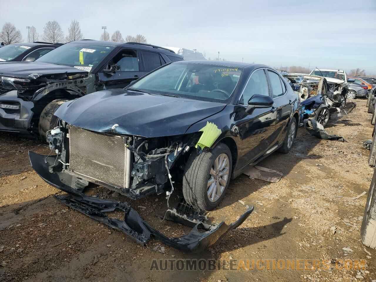 4T1B11HK5KU751894 TOYOTA CAMRY 2019