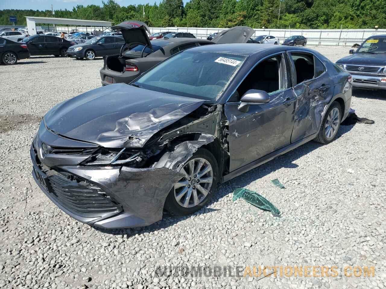 4T1B11HK5KU755749 TOYOTA CAMRY 2019