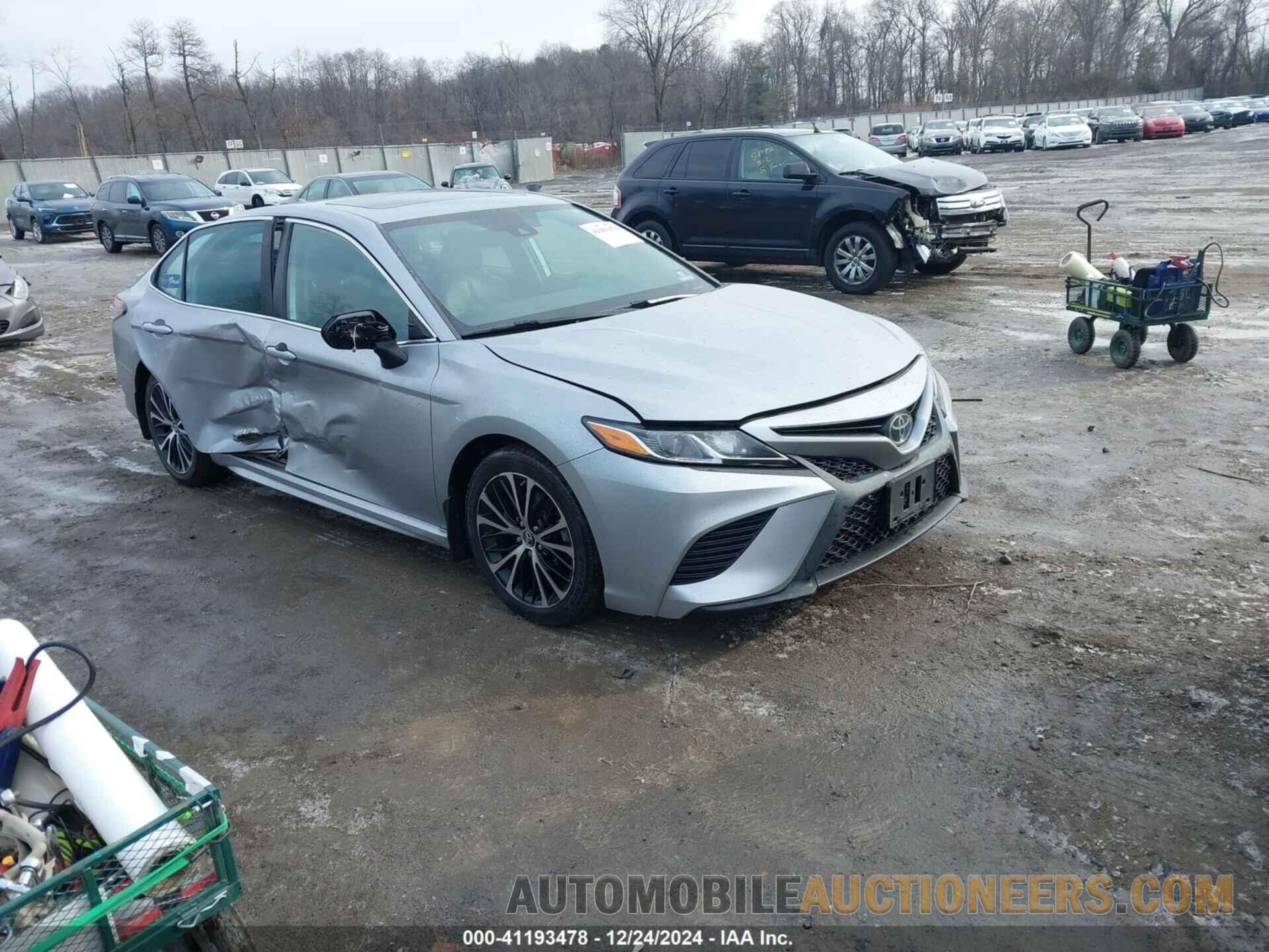 4T1B11HK5KU761812 TOYOTA CAMRY 2019