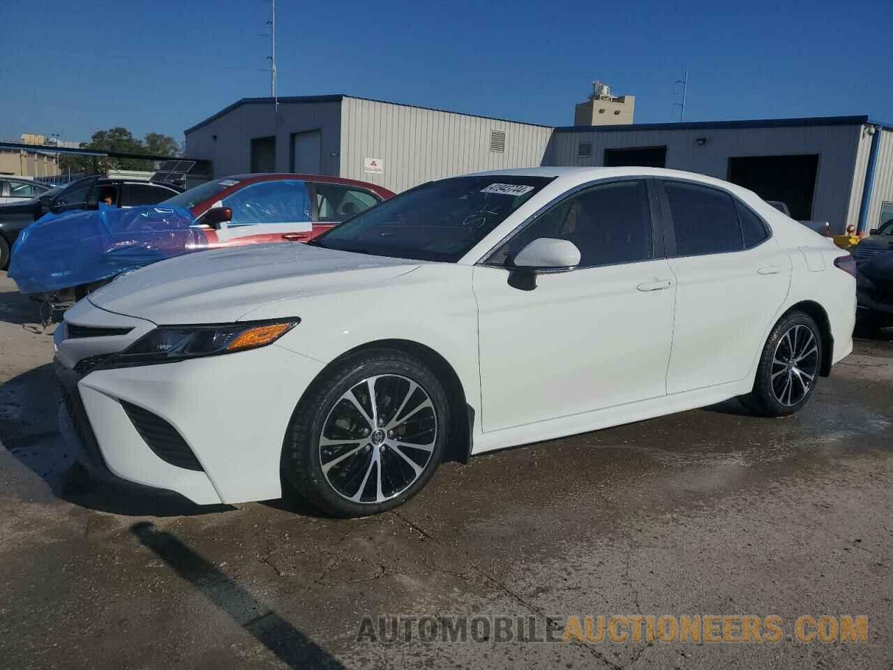 4T1B11HK5KU767111 TOYOTA CAMRY 2019