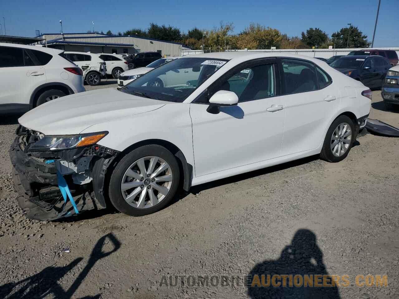 4T1B11HK5KU769988 TOYOTA CAMRY 2019