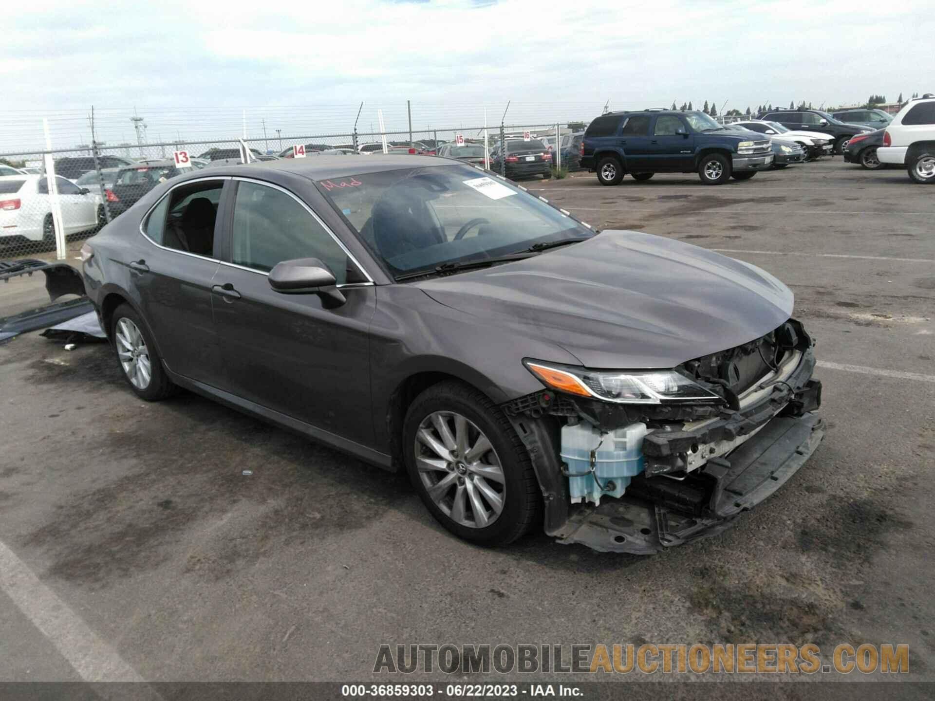 4T1B11HK5KU772325 TOYOTA CAMRY 2019