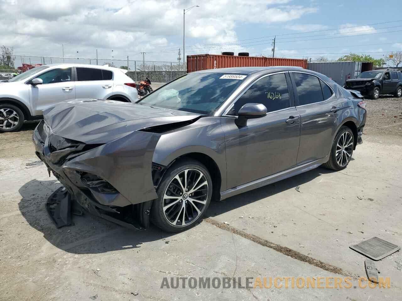 4T1B11HK5KU772972 TOYOTA CAMRY 2019