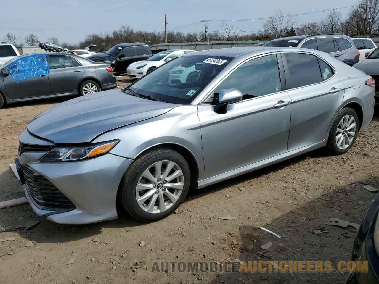 4T1B11HK5KU777377 TOYOTA CAMRY 2019