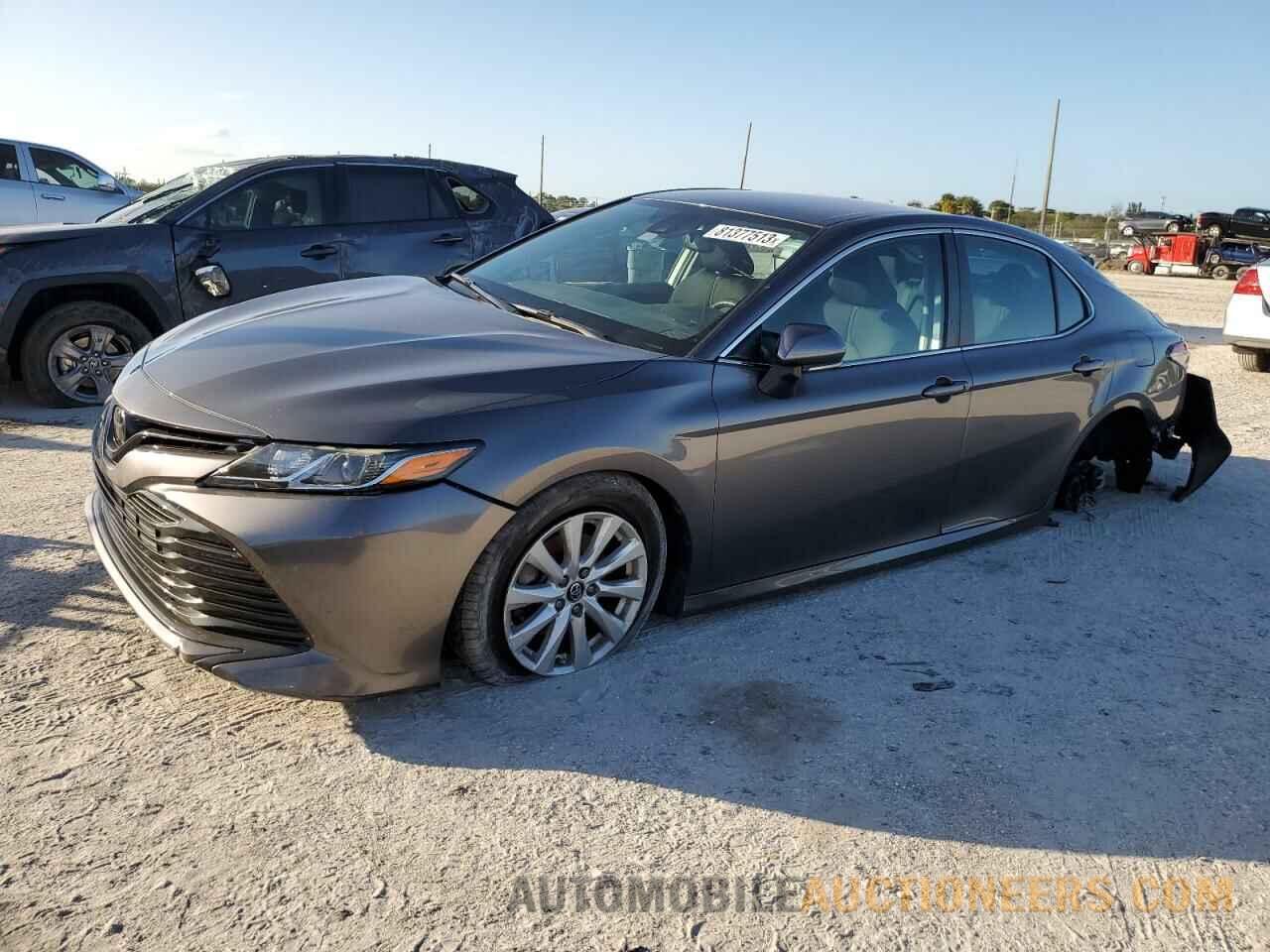 4T1B11HK5KU783390 TOYOTA CAMRY 2019