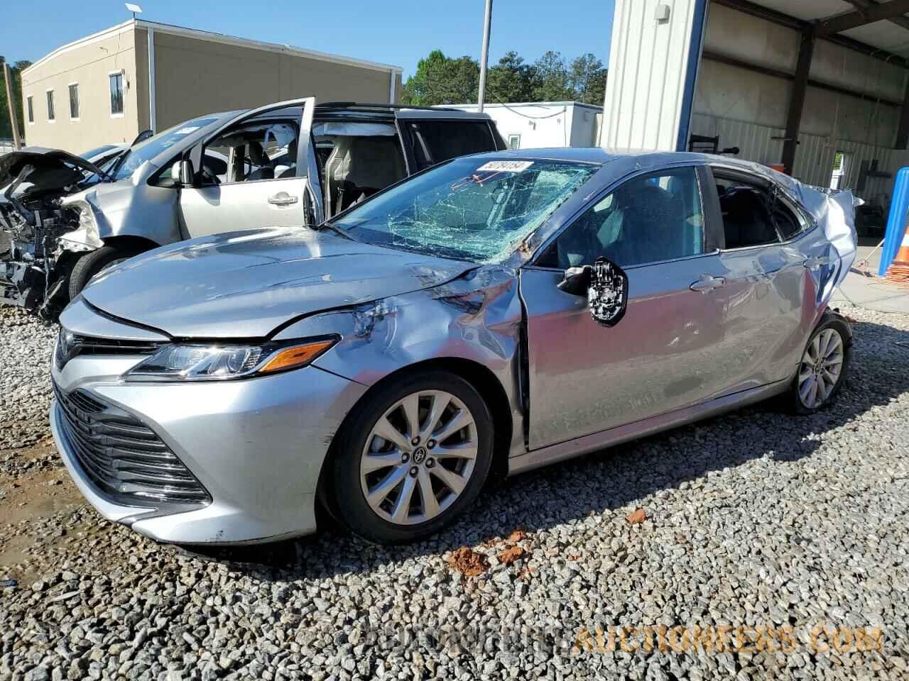 4T1B11HK5KU783597 TOYOTA CAMRY 2019