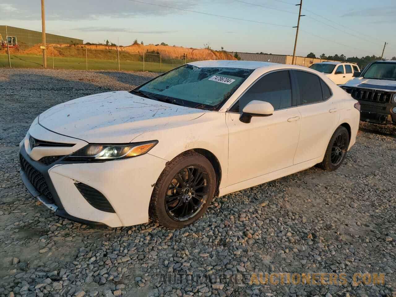 4T1B11HK5KU785026 TOYOTA CAMRY 2019