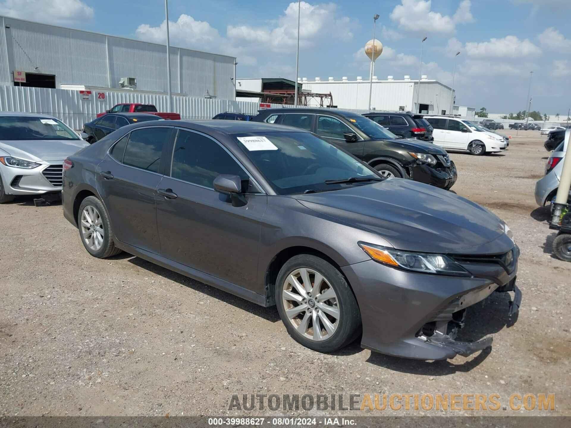 4T1B11HK5KU785205 TOYOTA CAMRY 2019