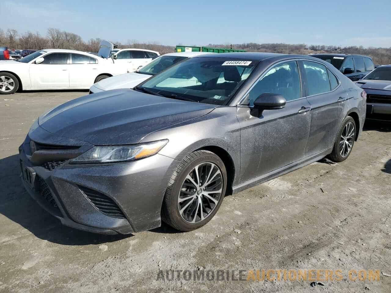 4T1B11HK5KU792249 TOYOTA CAMRY 2019