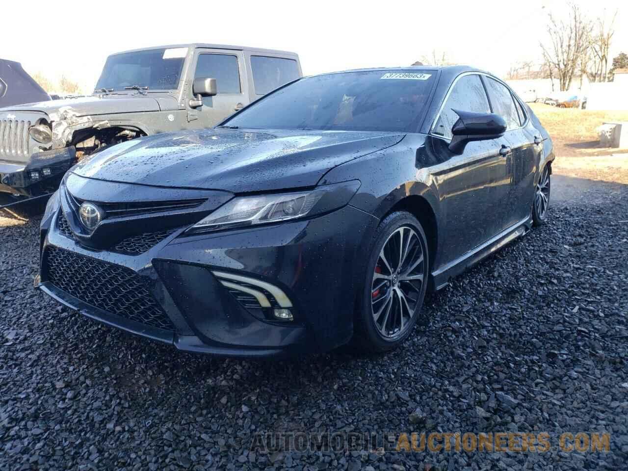 4T1B11HK5KU802309 TOYOTA CAMRY 2019