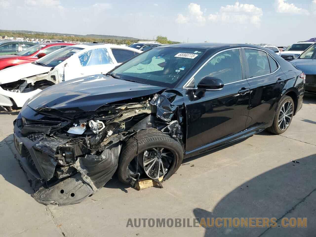 4T1B11HK5KU802519 TOYOTA CAMRY 2019