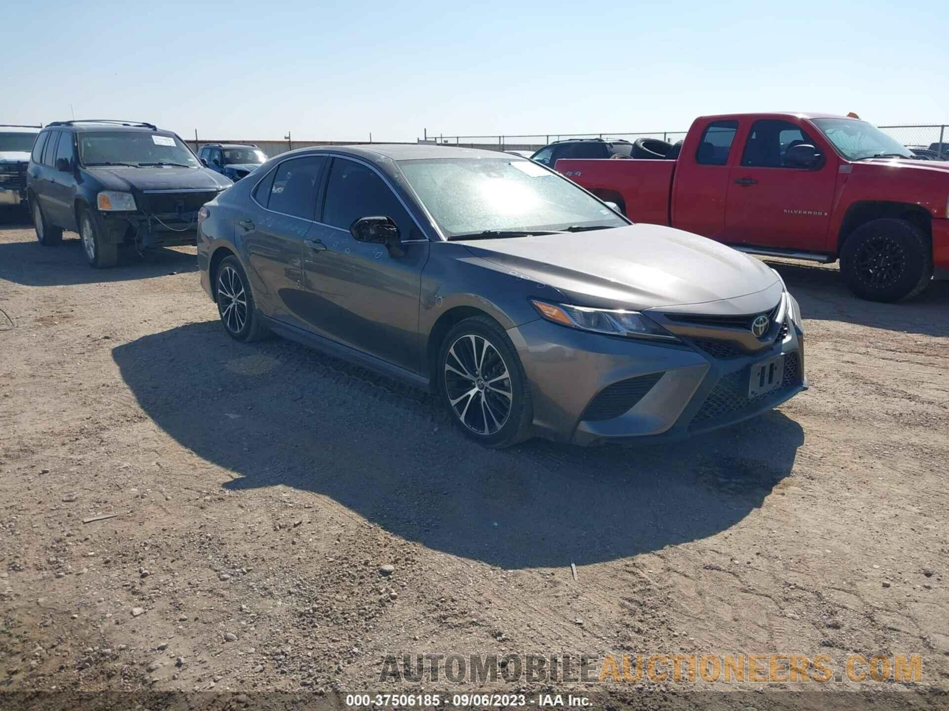 4T1B11HK5KU807932 TOYOTA CAMRY 2019