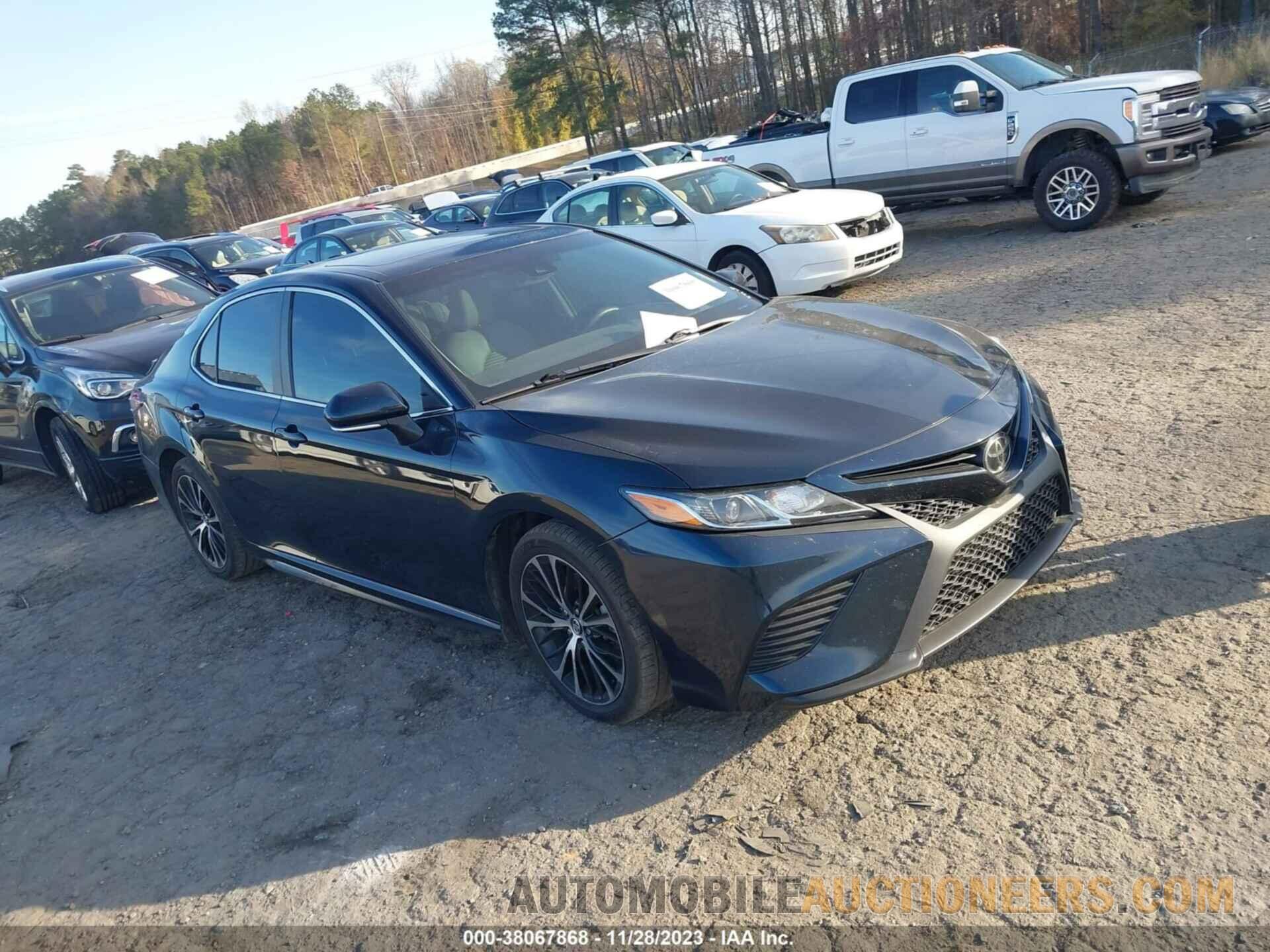 4T1B11HK5KU809793 TOYOTA CAMRY 2019