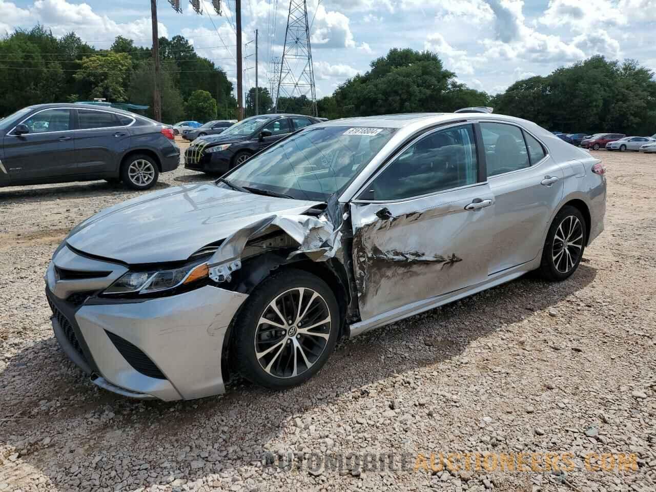 4T1B11HK5KU809938 TOYOTA CAMRY 2019