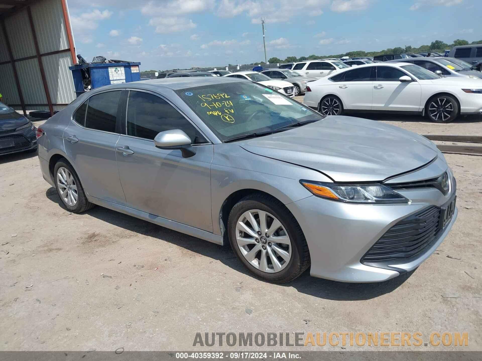 4T1B11HK5KU812516 TOYOTA CAMRY 2019