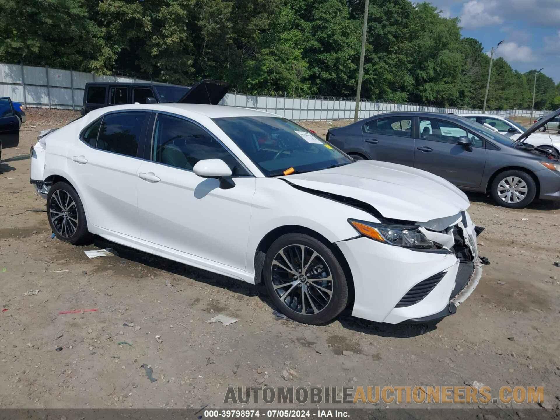 4T1B11HK5KU814380 TOYOTA CAMRY 2019