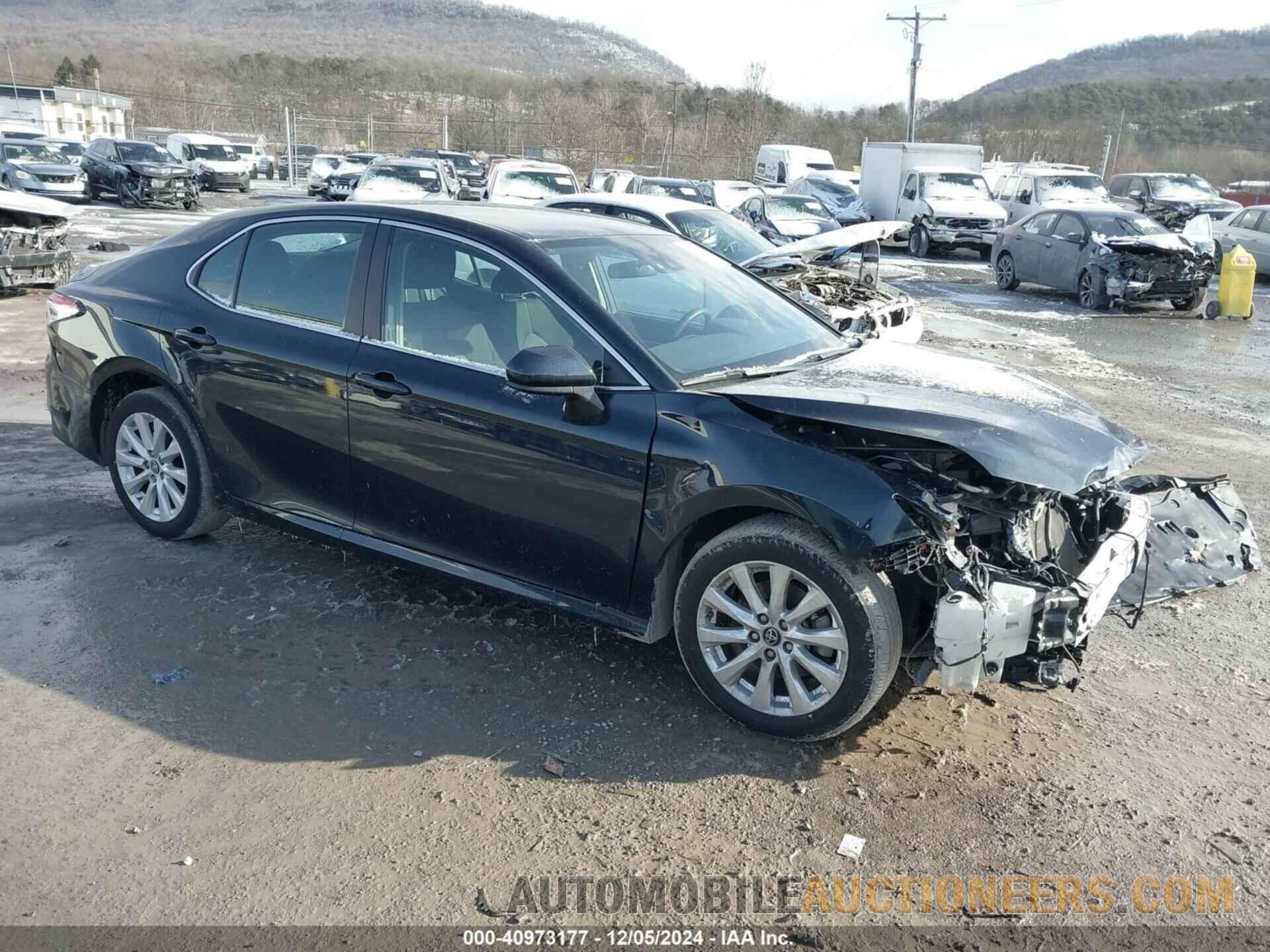 4T1B11HK5KU814394 TOYOTA CAMRY 2019