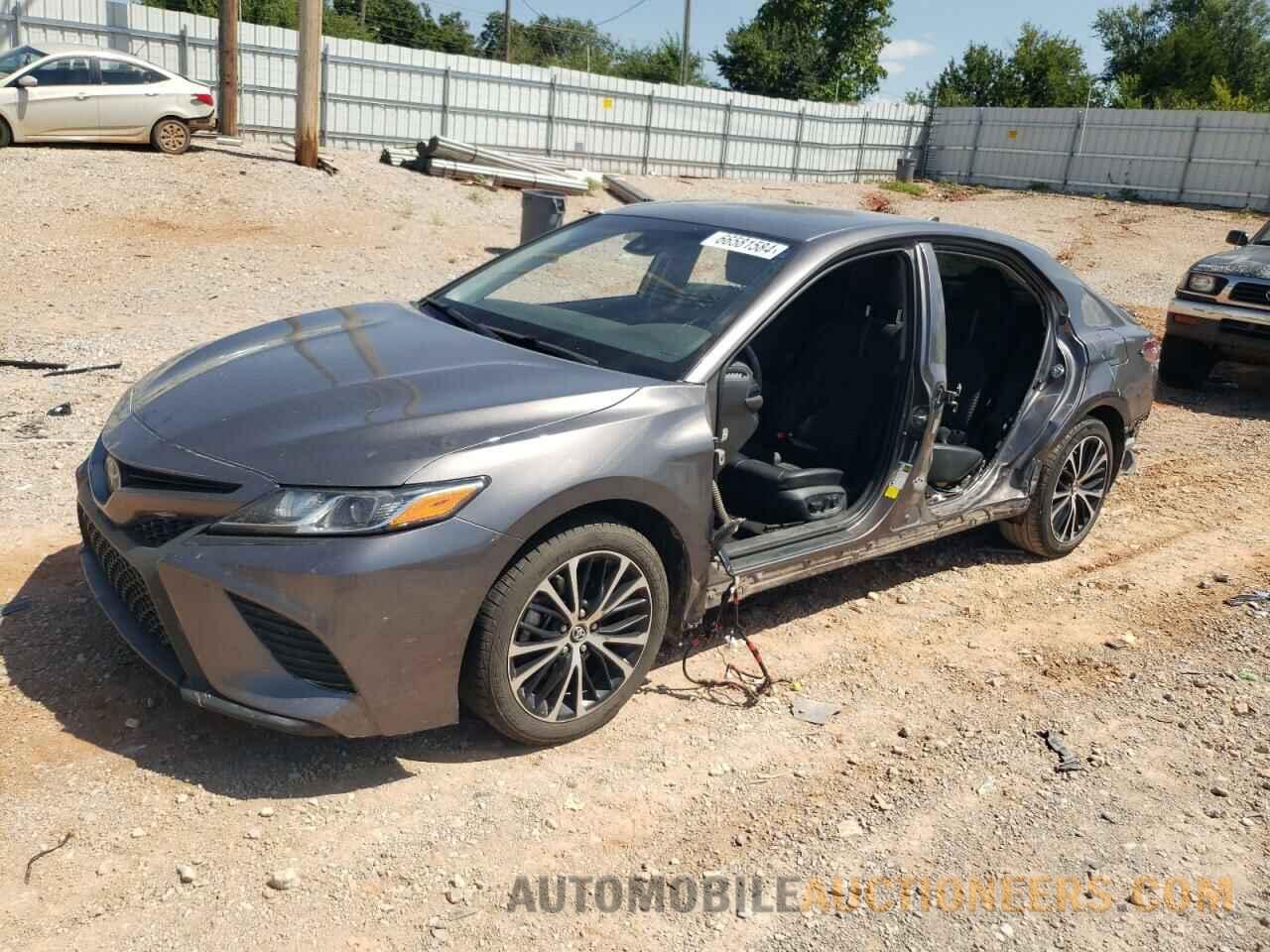 4T1B11HK5KU817571 TOYOTA CAMRY 2019