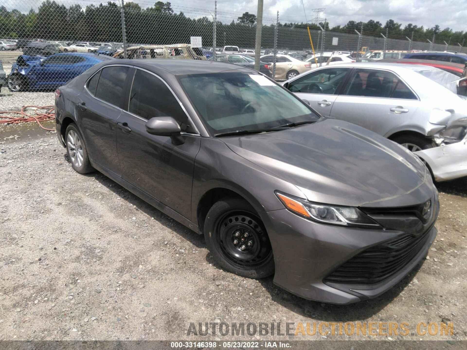 4T1B11HK5KU821569 TOYOTA CAMRY 2019