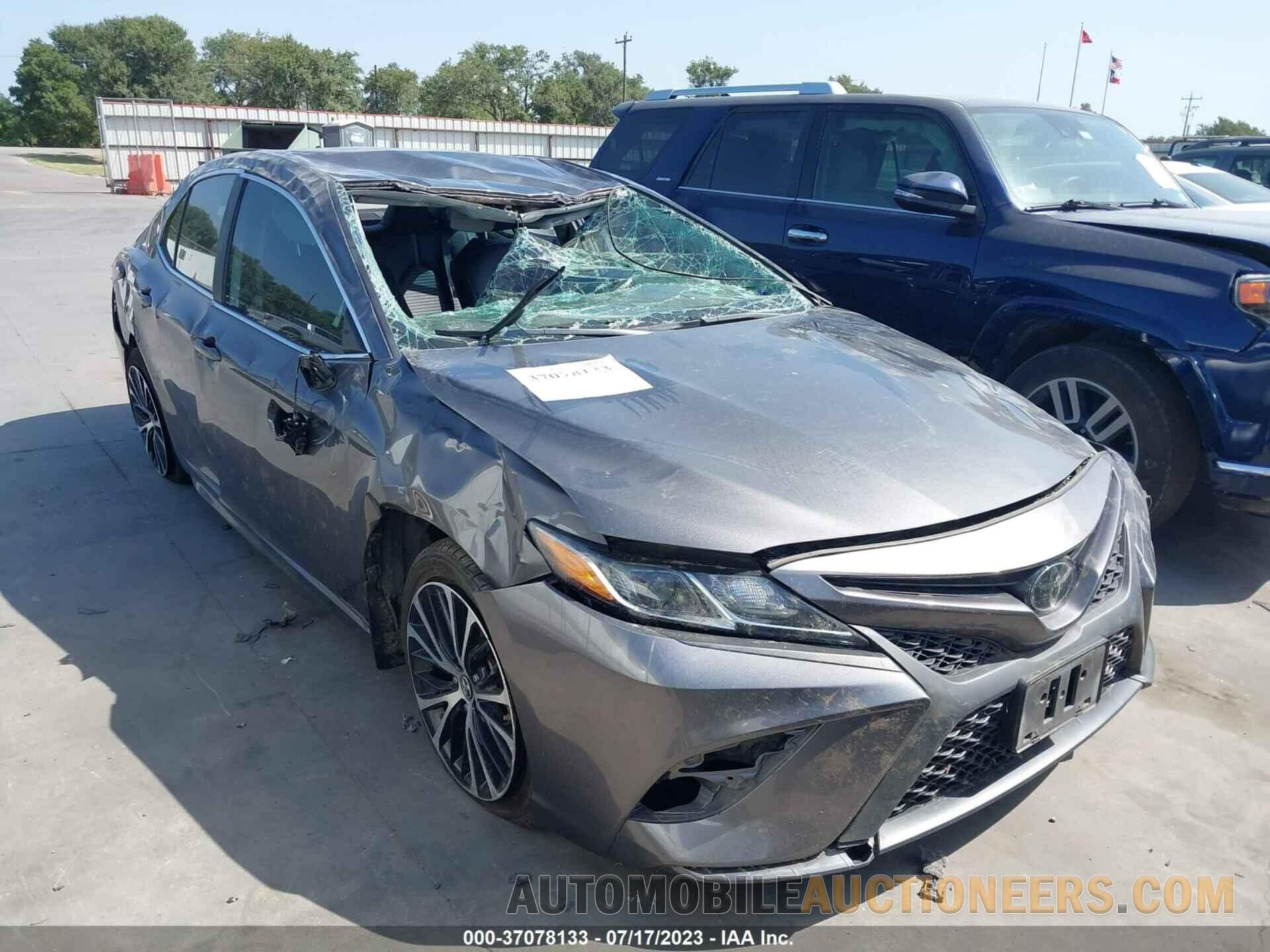 4T1B11HK5KU829378 TOYOTA CAMRY 2019