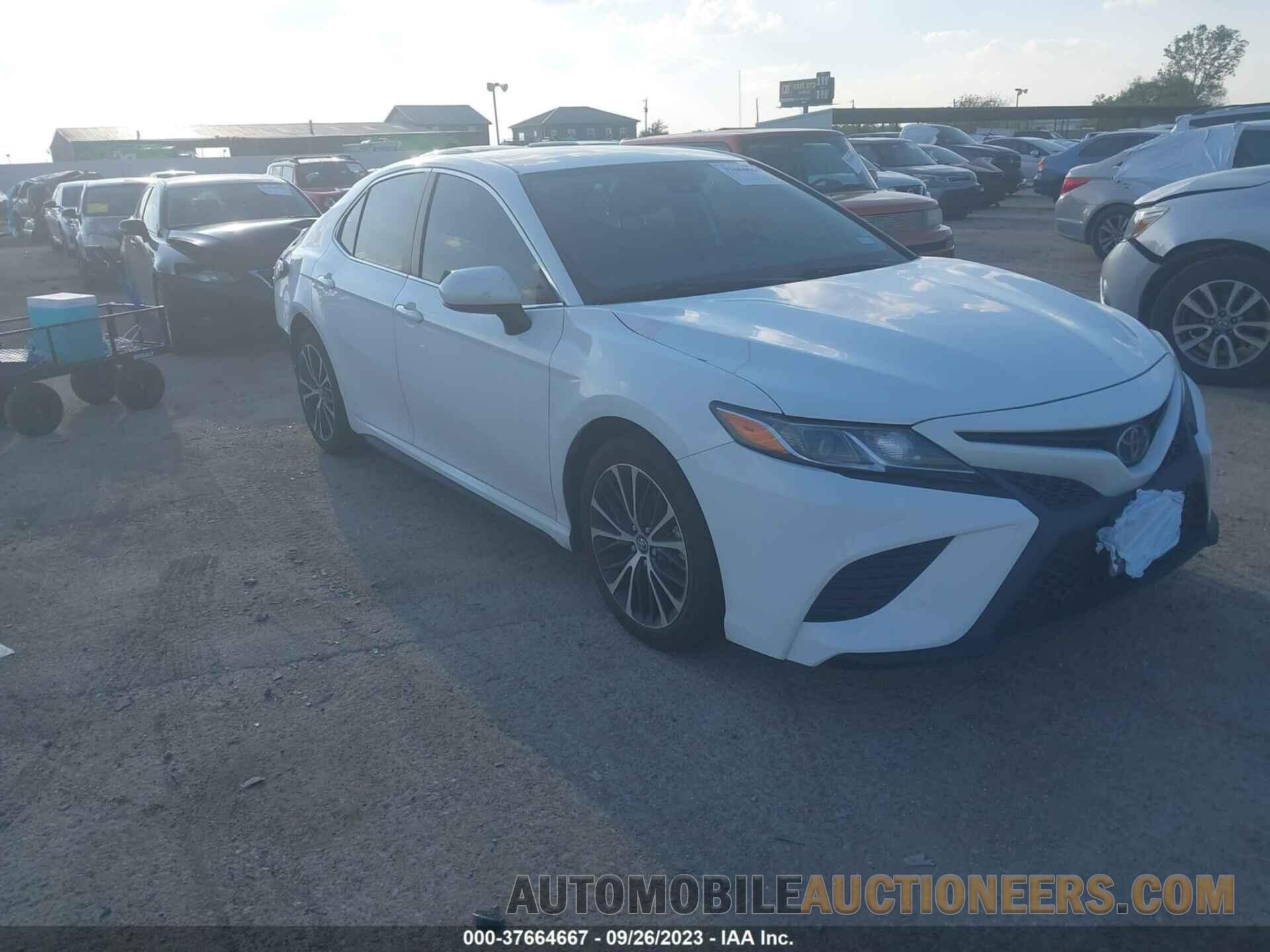 4T1B11HK5KU831907 TOYOTA CAMRY 2019