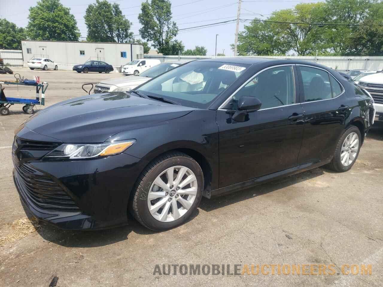 4T1B11HK5KU845449 TOYOTA CAMRY 2019