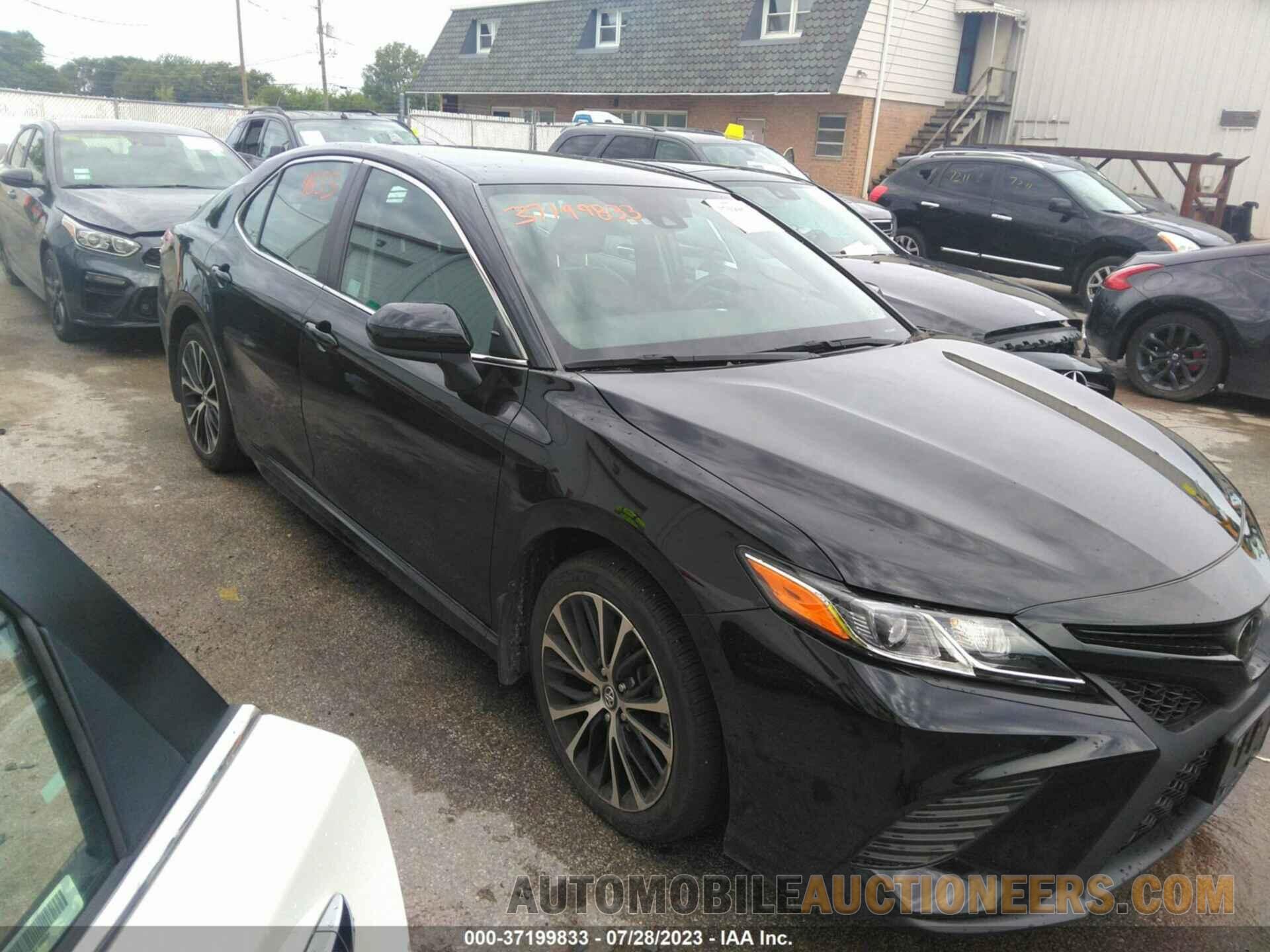 4T1B11HK5KU847105 TOYOTA CAMRY 2019