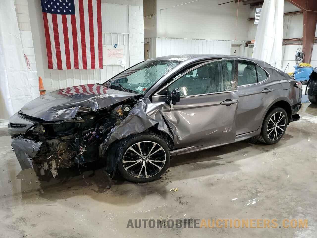 4T1B11HK5KU848769 TOYOTA CAMRY 2019