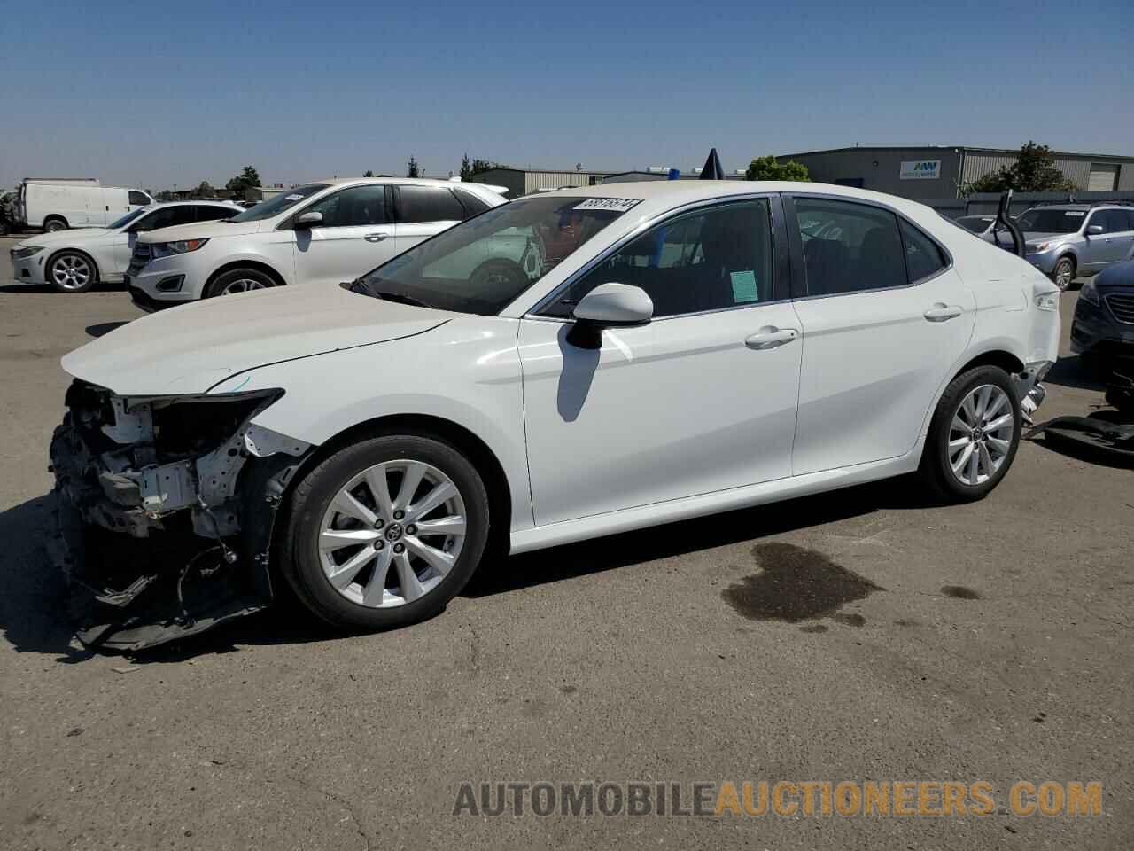 4T1B11HK5KU850487 TOYOTA CAMRY 2019