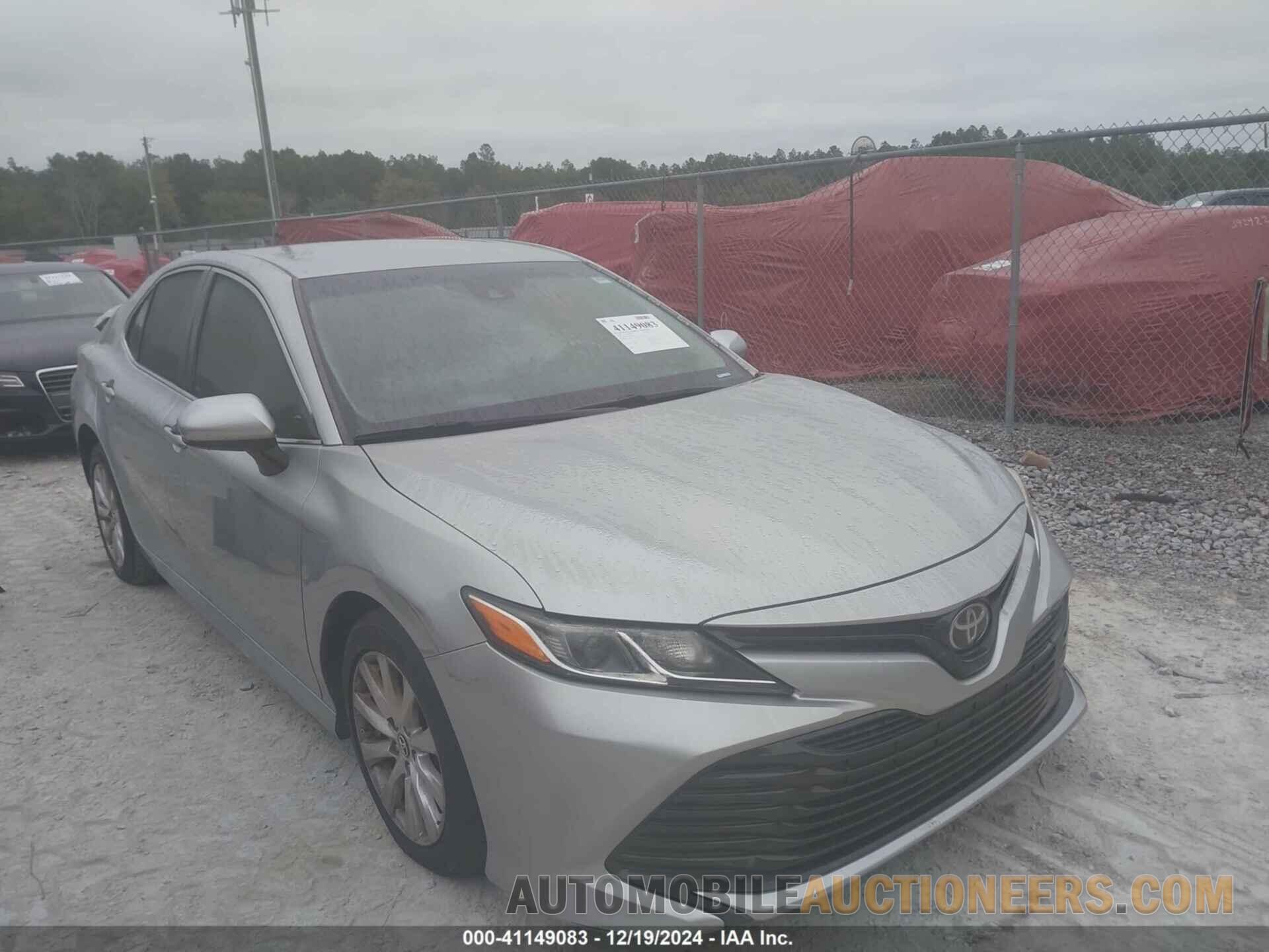 4T1B11HK6JU008496 TOYOTA CAMRY 2018