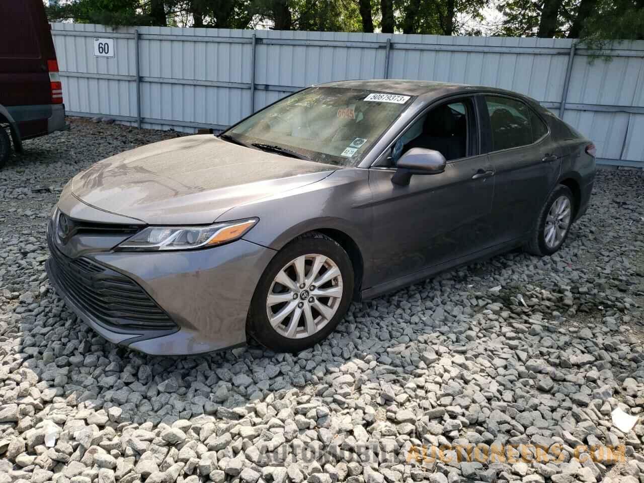 4T1B11HK6JU014475 TOYOTA CAMRY 2018