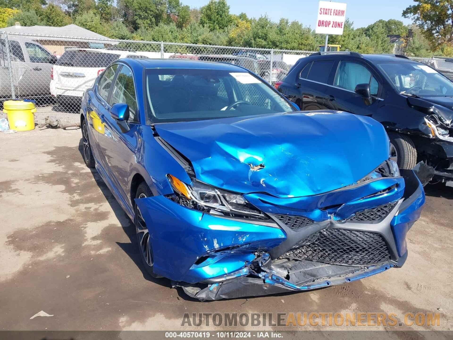 4T1B11HK6JU023774 TOYOTA CAMRY 2018