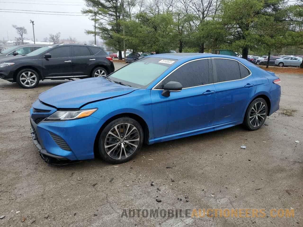 4T1B11HK6JU024603 TOYOTA CAMRY 2018