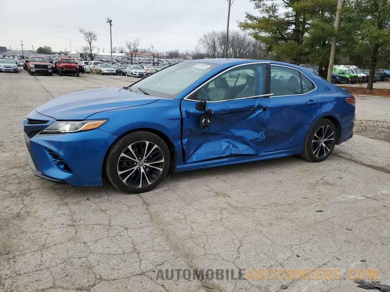 4T1B11HK6JU052336 TOYOTA CAMRY 2018