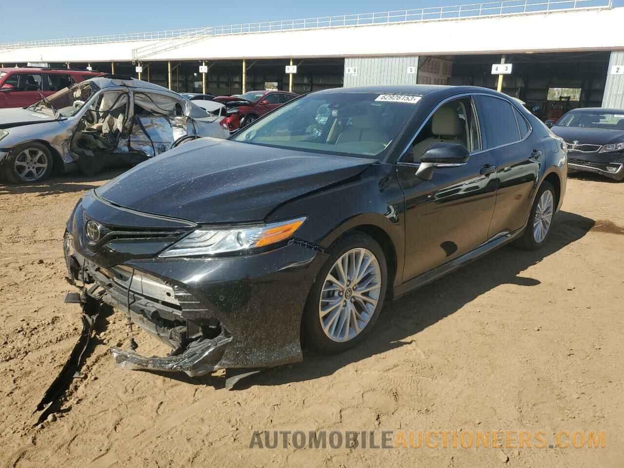 4T1B11HK6JU068987 TOYOTA CAMRY 2018