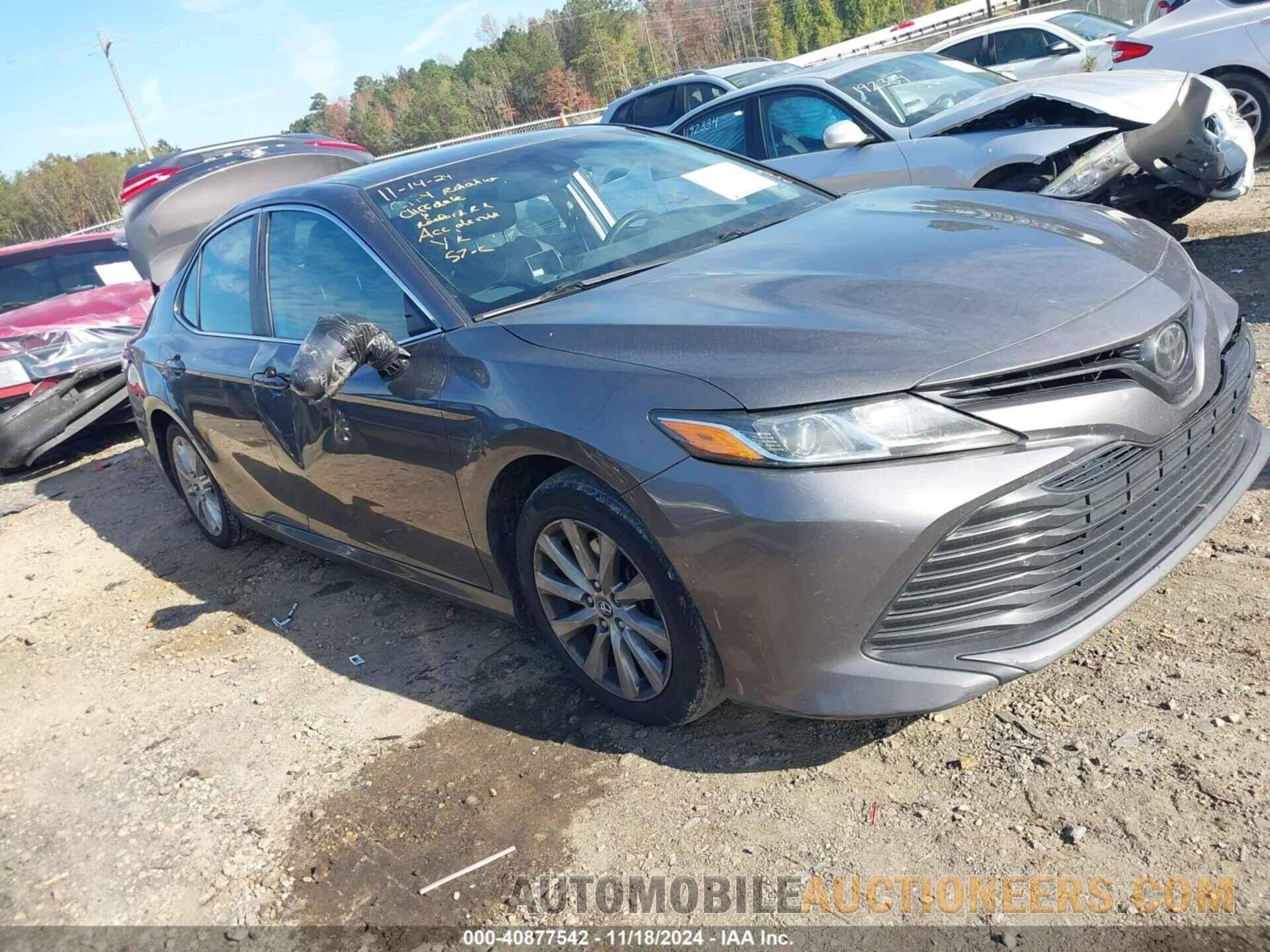 4T1B11HK6JU088012 TOYOTA CAMRY 2018