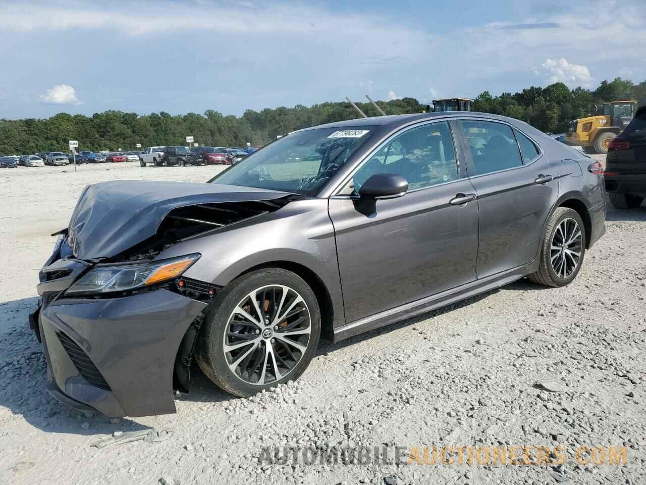 4T1B11HK6JU092741 TOYOTA CAMRY 2018