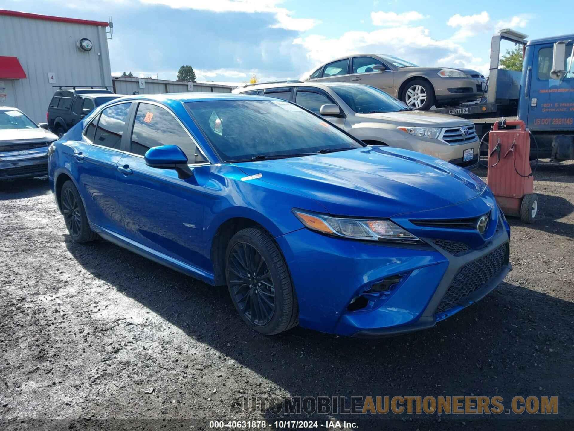 4T1B11HK6JU104354 TOYOTA CAMRY 2018