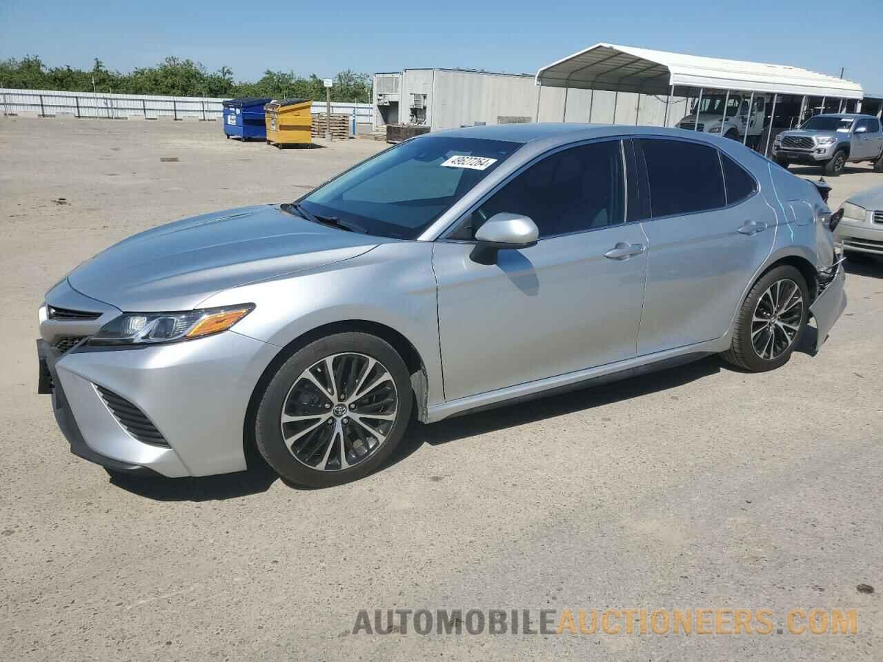 4T1B11HK6JU109862 TOYOTA CAMRY 2018