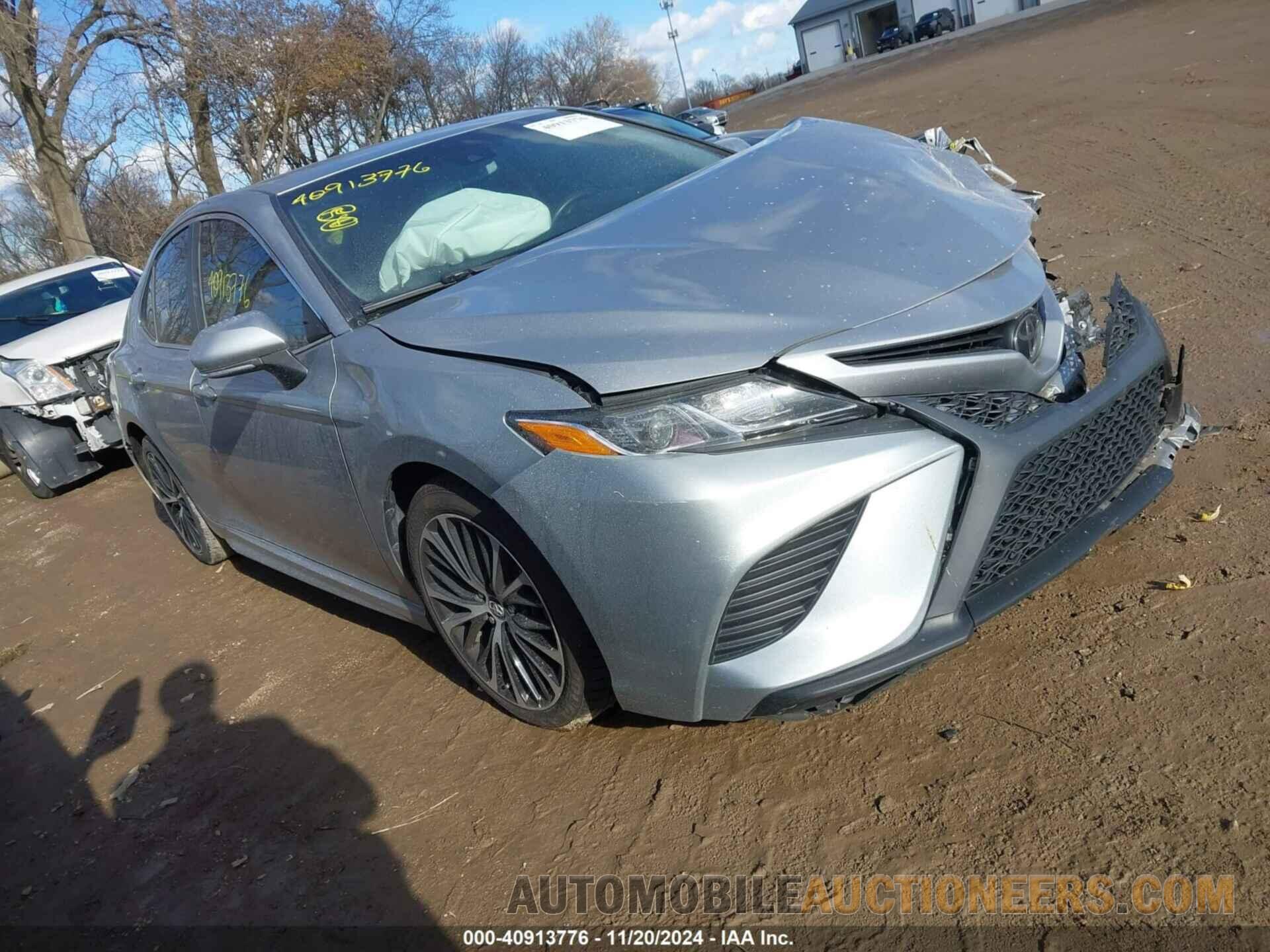 4T1B11HK6JU127486 TOYOTA CAMRY 2018